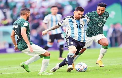 对一线队首秀的阿莱恩有何期待？瓜迪奥拉：放手去干就好